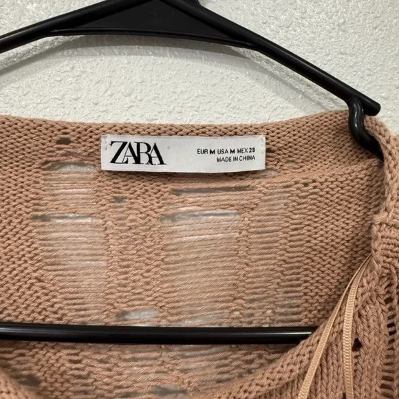 Zara cropped knit sweater Medium - Picture 3 of 3